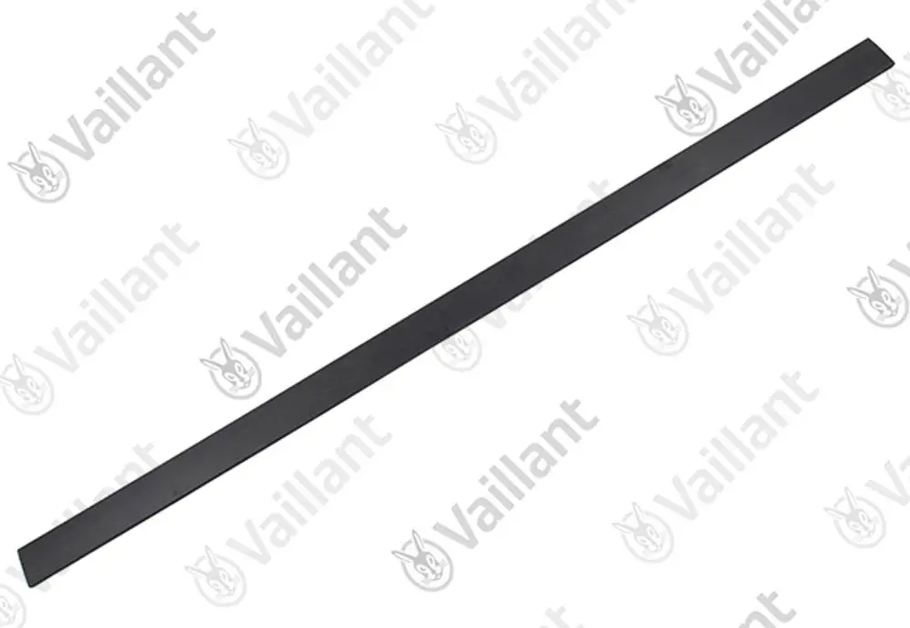 Schwarze Abdeckung oder Leiste von Vaillant, lang und rechteckig geformt, mit glatter Oberfläche, zur Verwendung in Heizungsanlagen.
